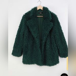Lulu’s Hunter Green Faux Fur Coat XS